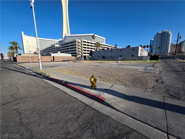 1900 Fairfield Avenue, Las Vegas, NV 89102