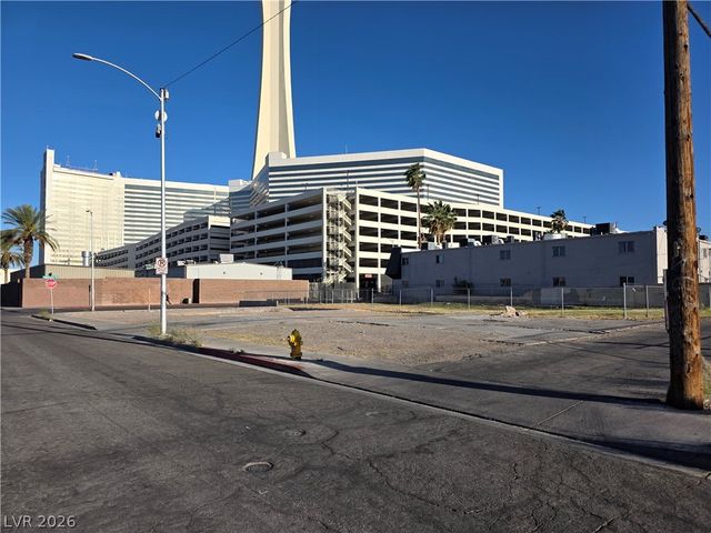 1900 Fairfield Avenue, Las Vegas, NV 89102