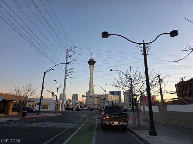 1900 Fairfield Avenue, Las Vegas, NV 89102