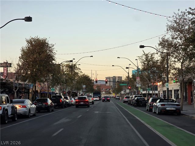 1900 Fairfield Avenue, Las Vegas, NV 89102