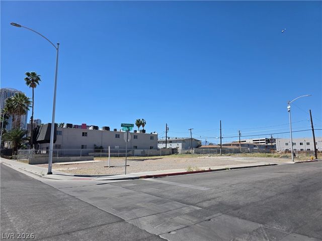 1900 Fairfield Avenue, Las Vegas, NV 89102