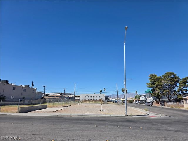 1900 Fairfield Avenue, Las Vegas, NV 89102