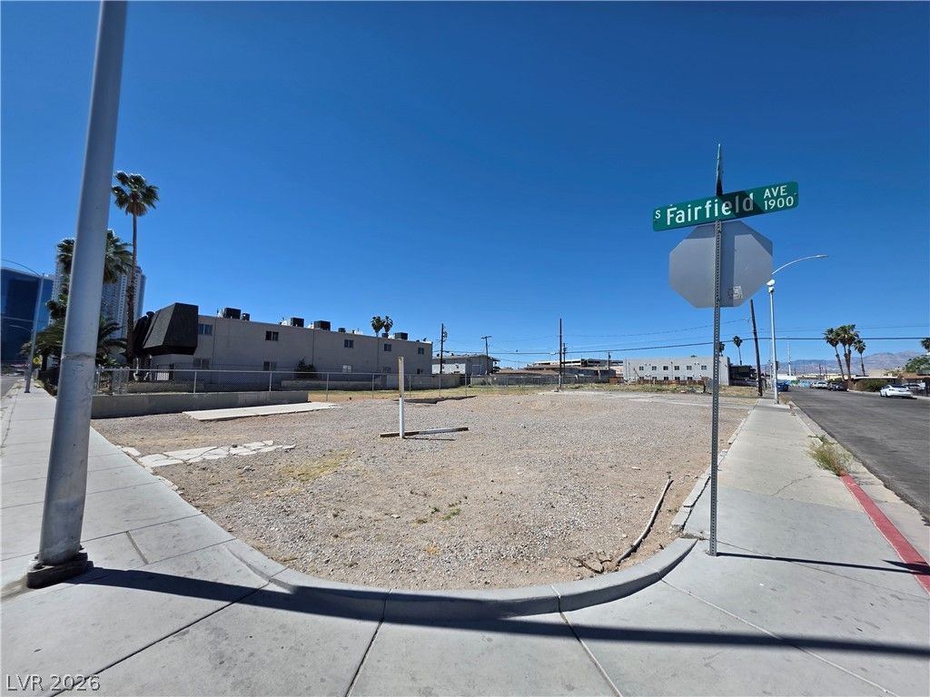 1900 Fairfield Avenue, Las Vegas, NV 89102