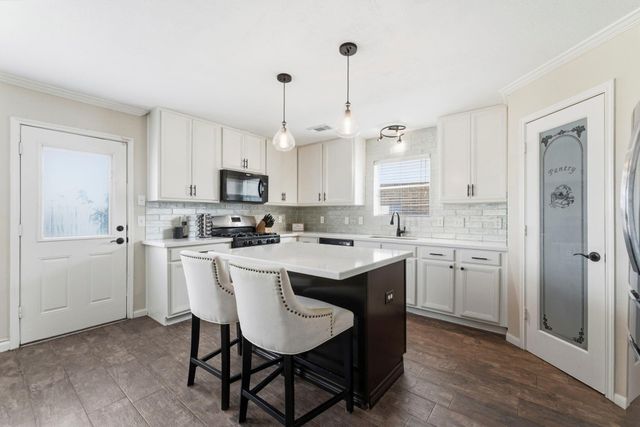 25226 Barmby Drive, Tomball, TX 77375