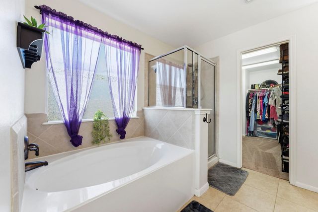 25226 Barmby Drive, Tomball, TX 77375