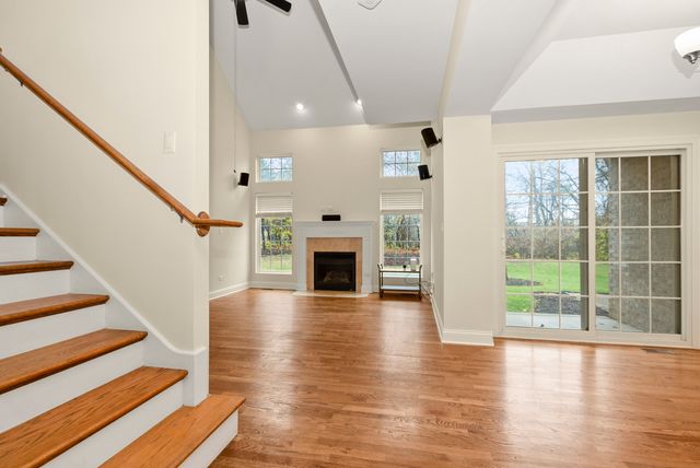 4715 Auvergne Avenue 4715, Lisle, IL 60532