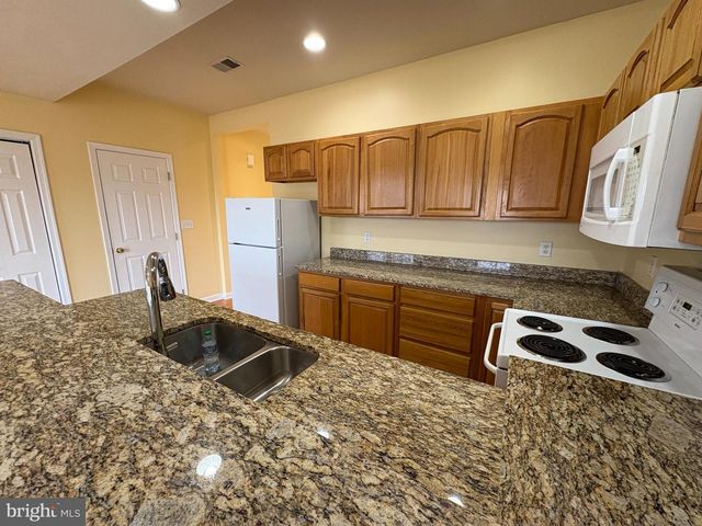 58 SANTA FE CT, Falling Waters, WV 25419