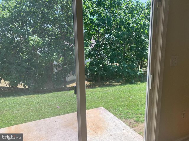 58 SANTA FE CT, Falling Waters, WV 25419