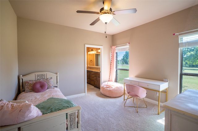 143 N Fm 730, Decatur, TX 76234
