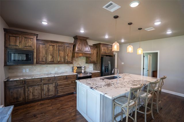 143 N Fm 730, Decatur, TX 76234