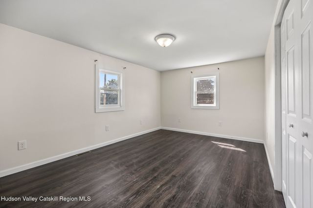 187 New York 9j, Hudson, NY 12534