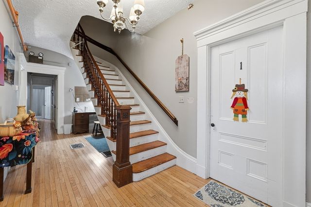 550 County St, New Bedford, MA 02740