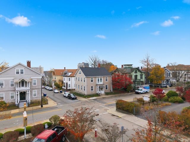 550 County St, New Bedford, MA 02740