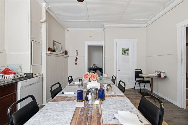 550 County St, New Bedford, MA 02740