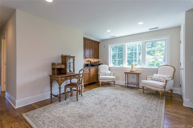 164 North Lake Shore Drive, Brookfield, CT 06804