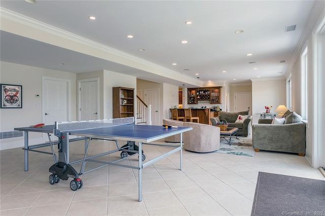 164 North Lake Shore Drive, Brookfield, CT 06804