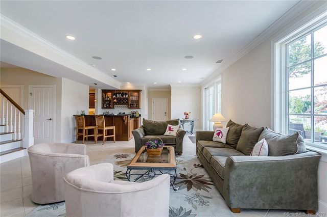 164 North Lake Shore Drive, Brookfield, CT 06804