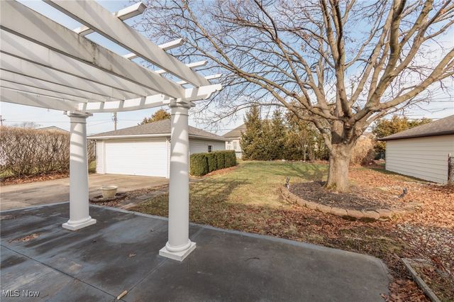 10334 Moore Drive, Parma, OH 44130