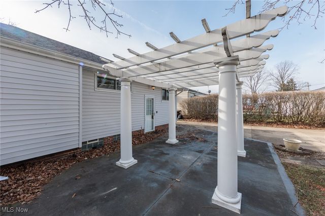 10334 Moore Drive, Parma, OH 44130