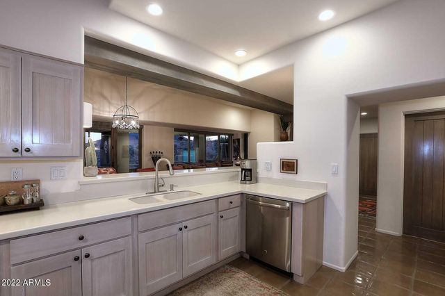 39260 N 100TH Place N, Scottsdale, AZ 85262