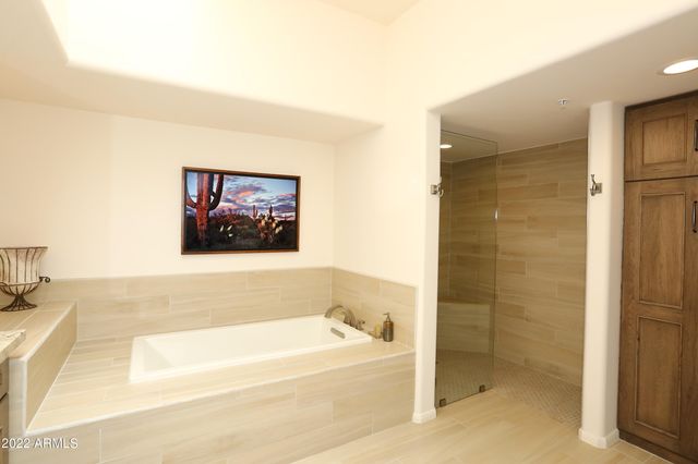 39260 N 100TH Place N, Scottsdale, AZ 85262