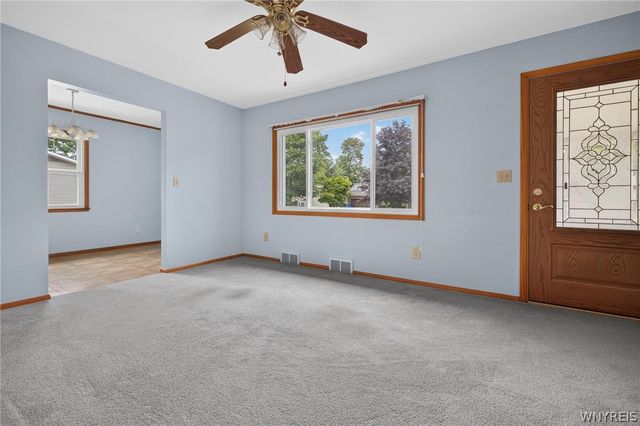 6134 Dover Road, Hamburg, NY 14085