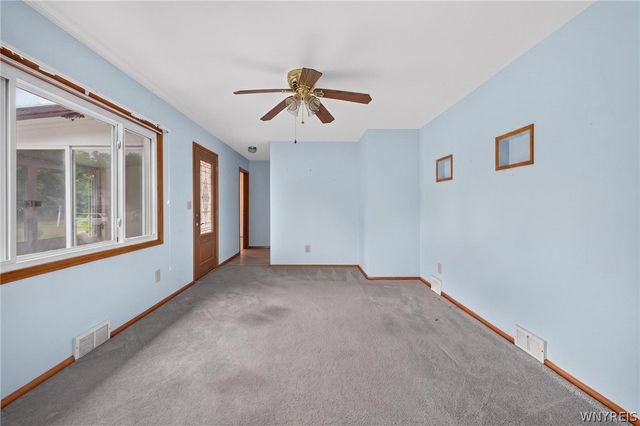6134 Dover Road, Hamburg, NY 14085