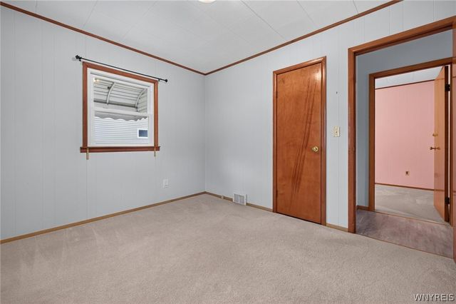 6134 Dover Road, Hamburg, NY 14085