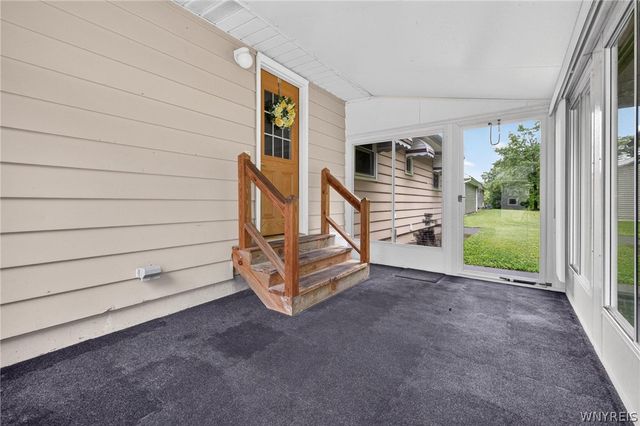 6134 Dover Road, Hamburg, NY 14085