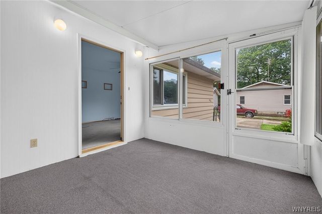 6134 Dover Road, Hamburg, NY 14085