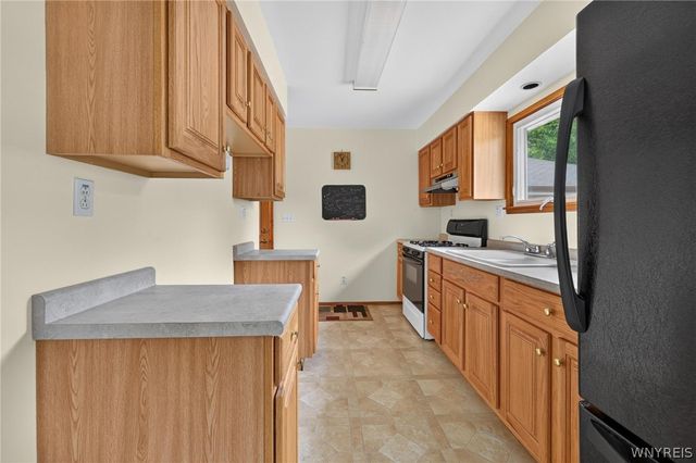 6134 Dover Road, Hamburg, NY 14085