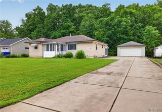 6134 Dover Road, Hamburg, NY 14085