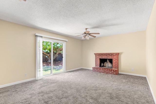 7782 25th St, Sacramento, CA 95832