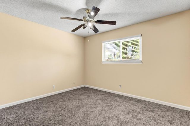 7782 25th St, Sacramento, CA 95832