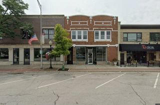 13 W Quincy Street, Westmont, IL 60559