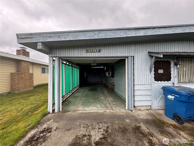 19912 108th Avenue SE, Kent, WA 98031