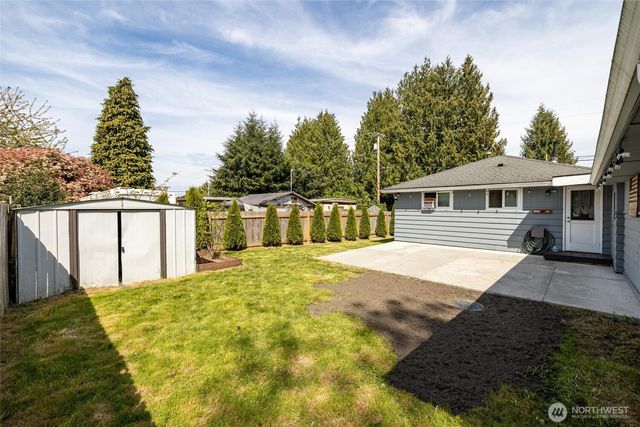 113 S Gardner Road, Burlington, WA 98233