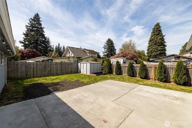 113 S Gardner Road, Burlington, WA 98233