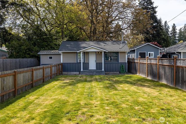 113 S Gardner Road, Burlington, WA 98233
