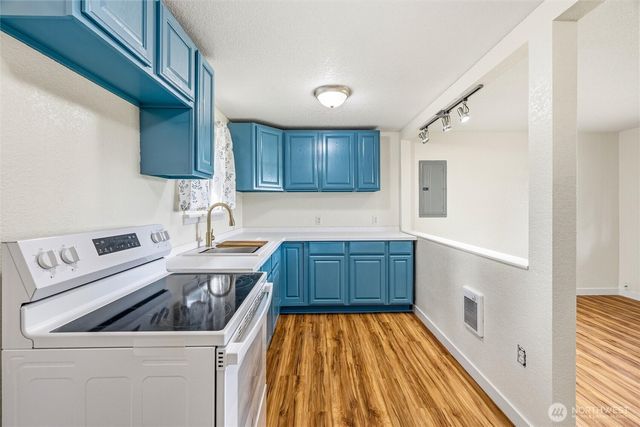 113 S Gardner Road, Burlington, WA 98233