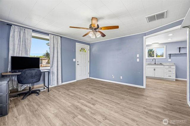 113 S Gardner Road, Burlington, WA 98233