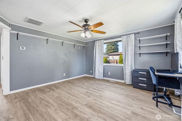 113 S Gardner Road, Burlington, WA 98233