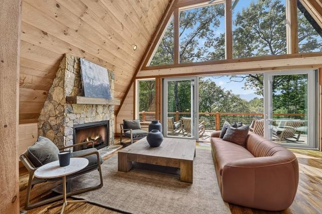 1821 Stanley Creek Road, Cherry Log, GA 30522
