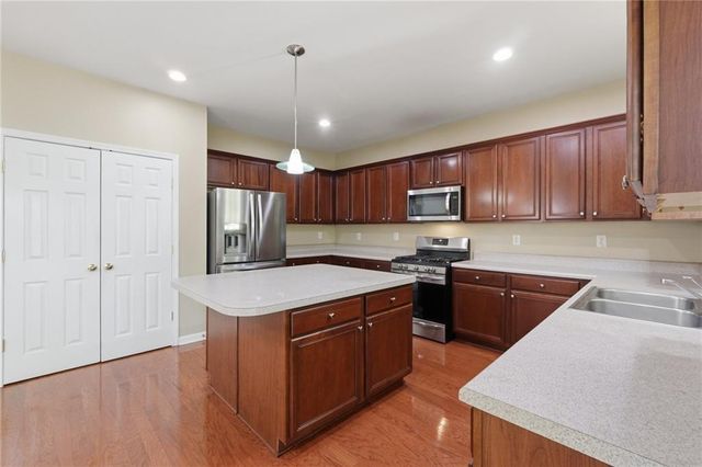 5118 Madison Green Drive SW, Mableton, GA 30126