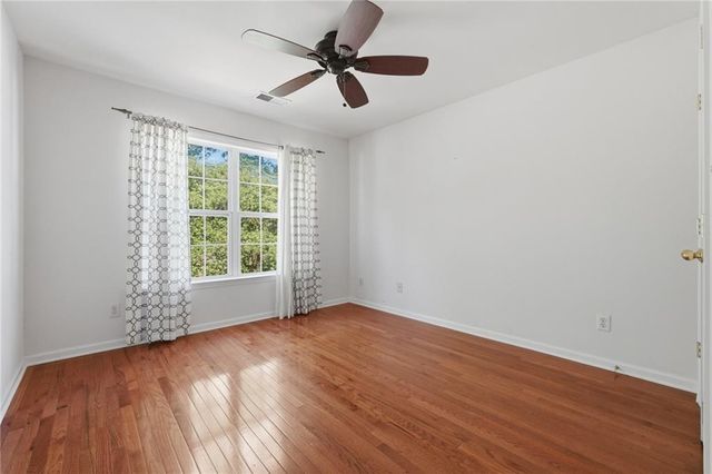 5118 Madison Green Drive SW, Mableton, GA 30126