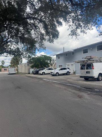 3821 SW 13th Court, Fort Lauderdale, FL 33312