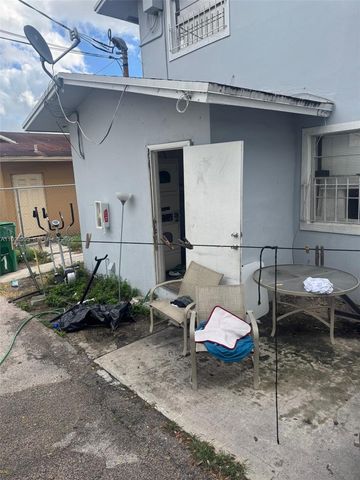 3821 SW 13th Court, Fort Lauderdale, FL 33312