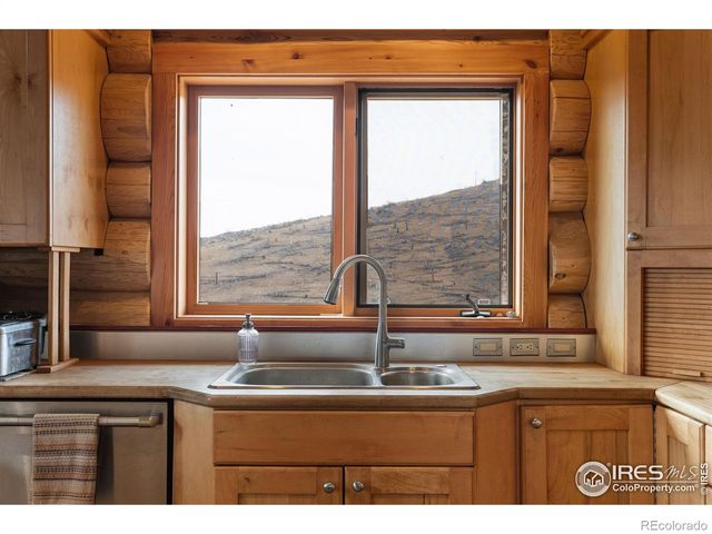 2441 Star View Drive, Livermore, CO 80536