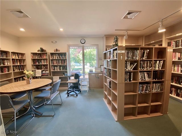 12539 Olympus Way, Strongsville, OH 44149