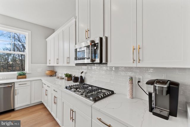 10394 HALMSTAD DR, Waldorf, MD 20603